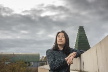 Dr Jessica Stitt on the roof of the Saïd Business School.